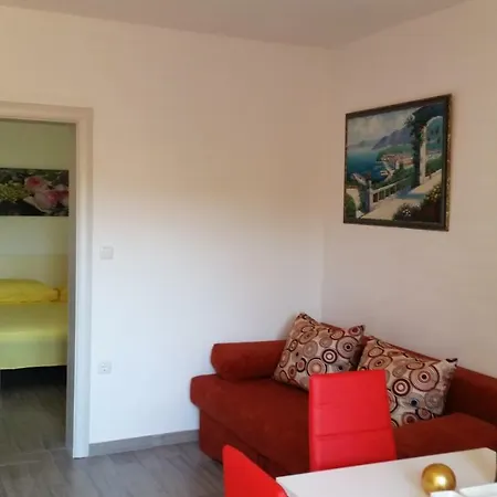 J&k Apartament