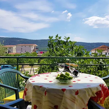 J&k * Poljica (Trogir)